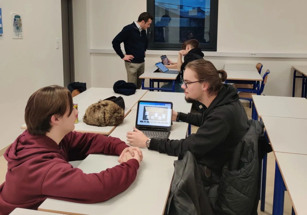 A project team receiving individual feedback